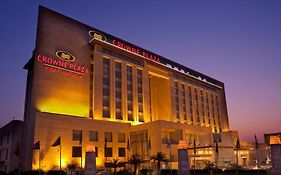 Crowne Plaza New Delhi Okhla By Ihg